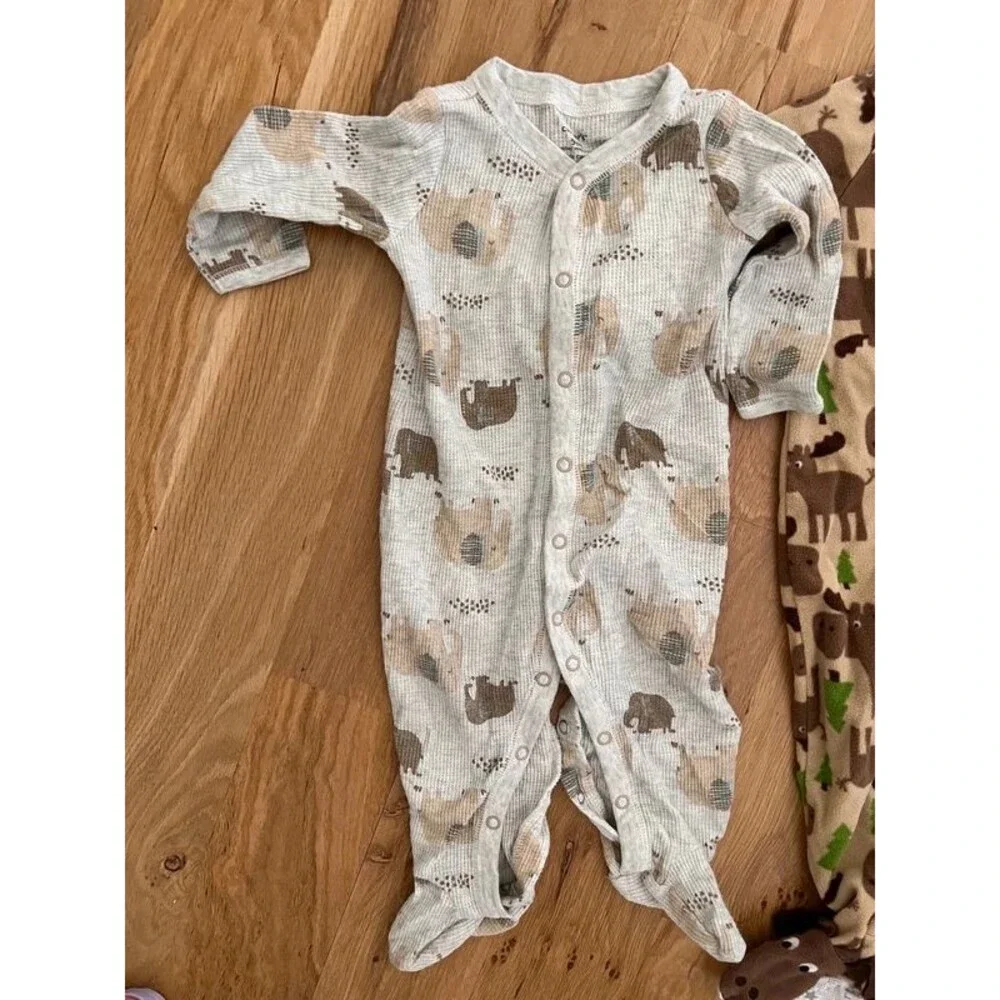 3 piece bundle size 9-12M